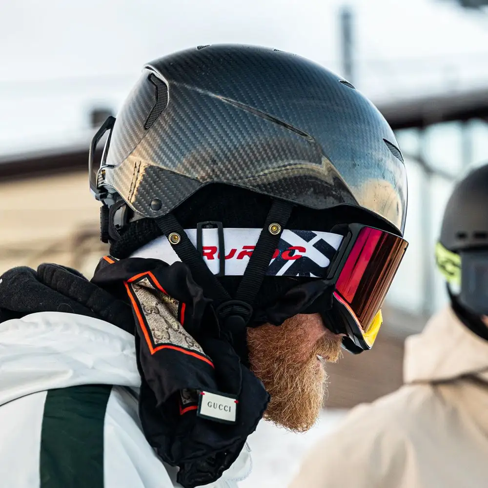 Gloss Carbon 13 Gloss Carbon